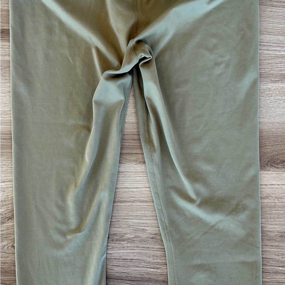 Varley Olive Green Legging | Size Medium - Picture 3 of 7